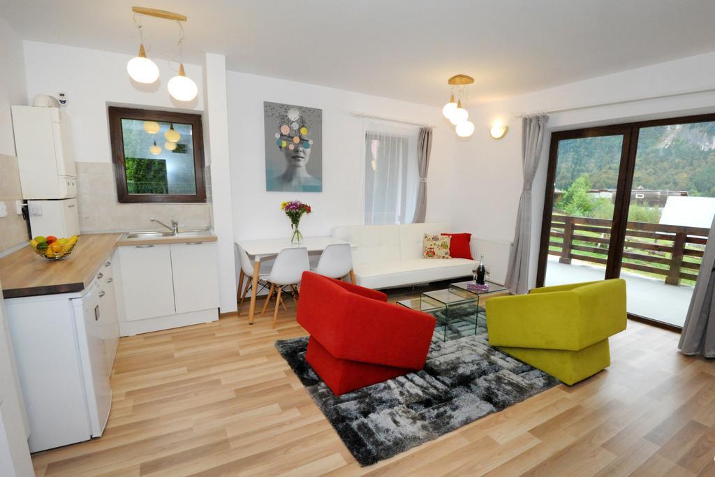 Yael Luxury Apartments 1 Buşteni Esterno foto